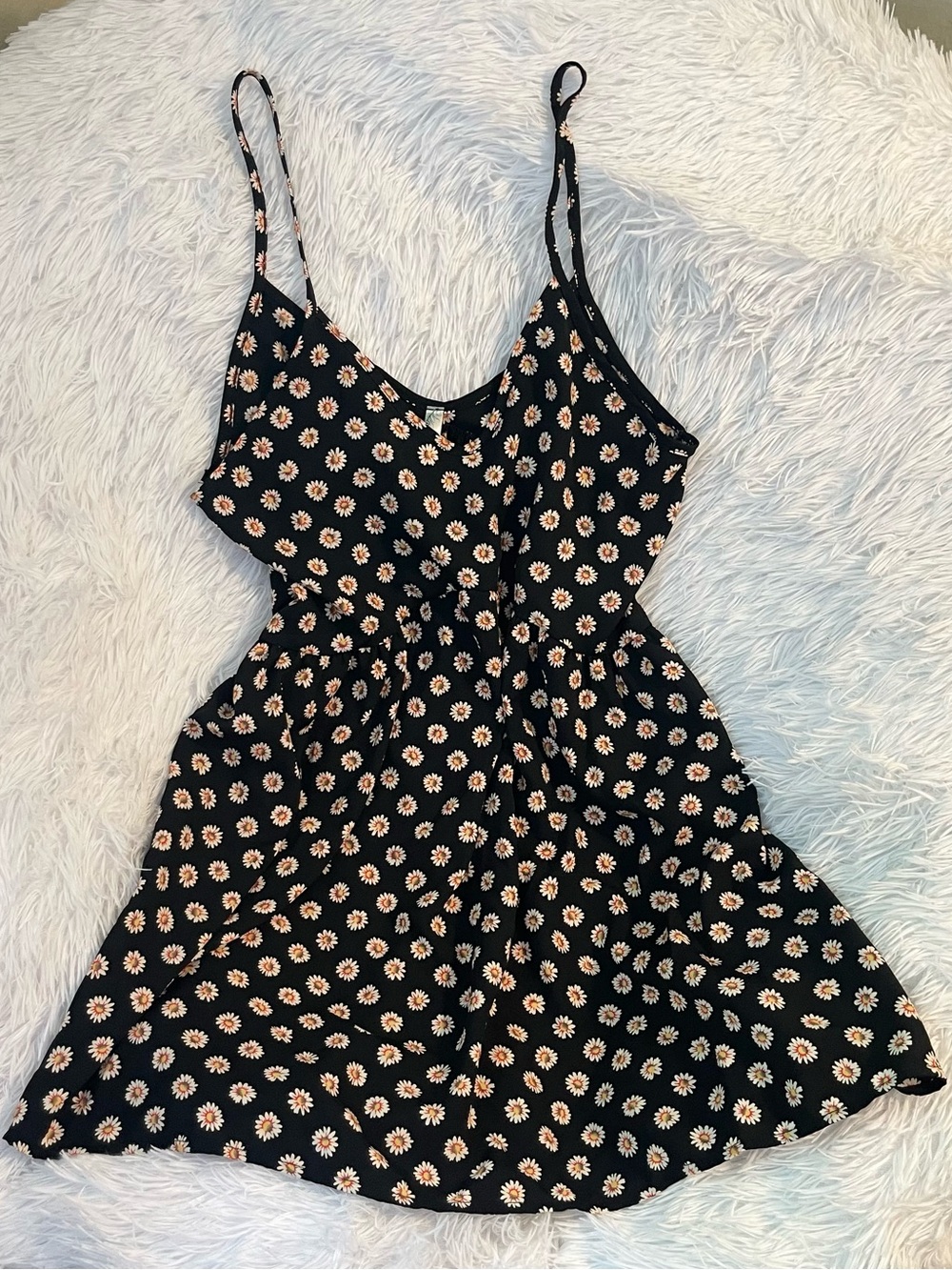 Flowy loose daisies flared dress